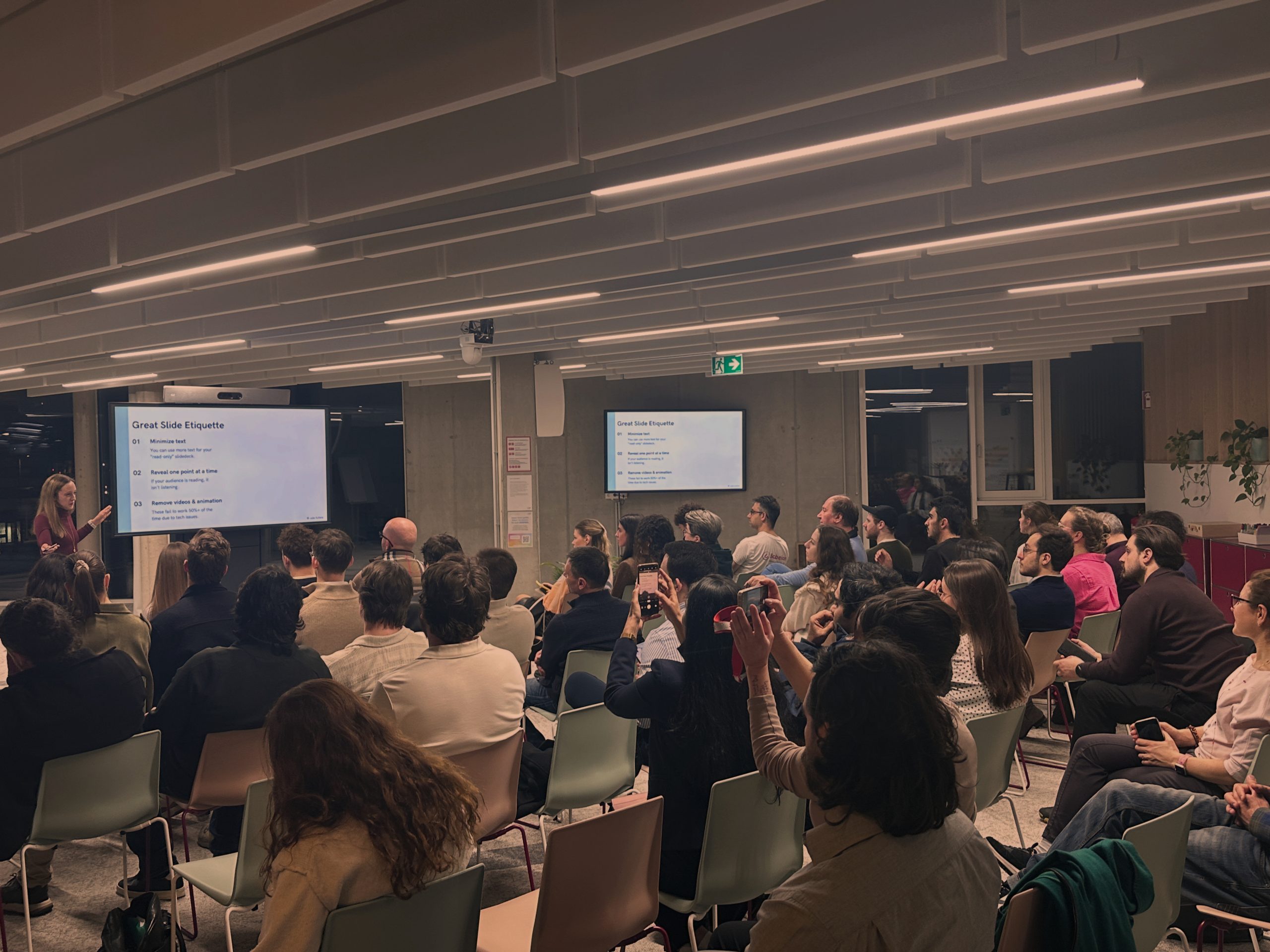 0A053EF5-95B3-45DC-9A76-BC178134755F